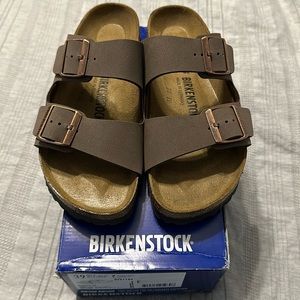 ✨NIB✨ Birkenstock Arizona sandals